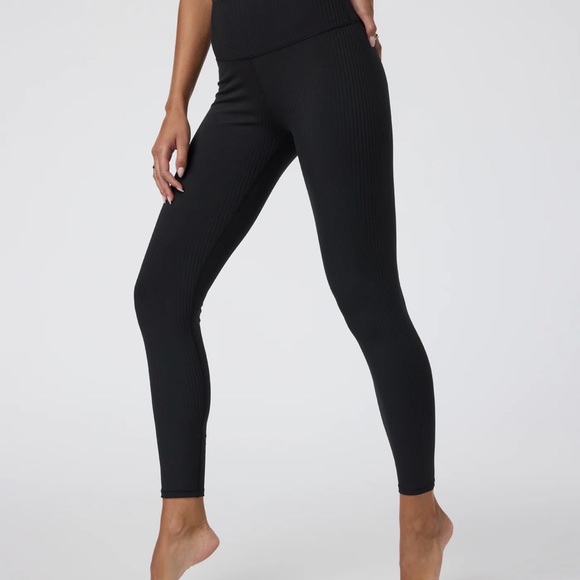 NWOT Vuori Inversion Rib Legging - Picture 5 of 9